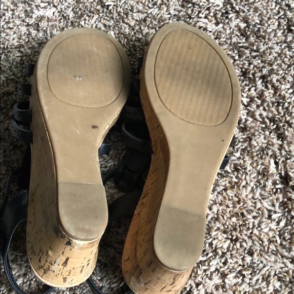 Black Wedge Shoes - Picture 5 of 6